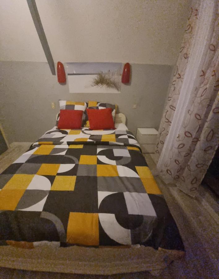 Belle Chambre Avec Balcon Arques  Exterior foto